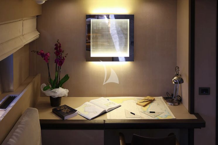 Charter Yacht @LAST - Leopard 24 - 3 Cabins - Gaeta - Naples - Capri - Positano - Amalfi Coast - Italy