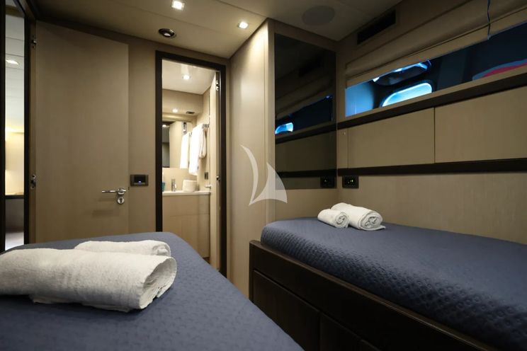 Charter Yacht @LAST - Leopard 24 - 3 Cabins - Gaeta - Naples - Capri - Positano - Amalfi Coast - Italy