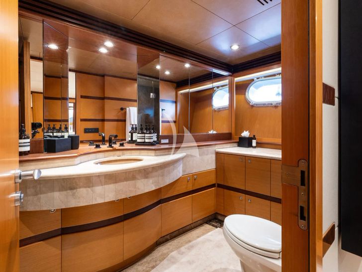 LAST CALL Intermarine 132 - VIP cabin 1 bathroom LAST CALL Intermarine 132 - VIP cabin 1 bathroom