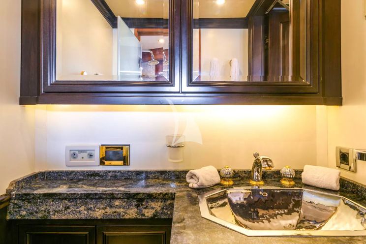 Charter Yacht LA STELLA DEI MARI - Timmerman Yachts 33m - 4 Cabins - Kastela - Split - Dubrovnik - Hvar - Croatia