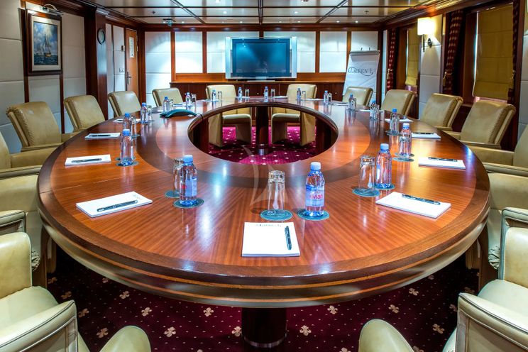 Charter Yacht LAUREN L - Cassens Werft 90m - 20 Cabins - Monaco - Maldives - Greece