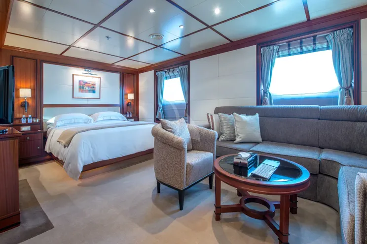 Charter Yacht LAUREN L - Cassens Werft 90m - 20 Cabins - Monaco - Maldives - Greece