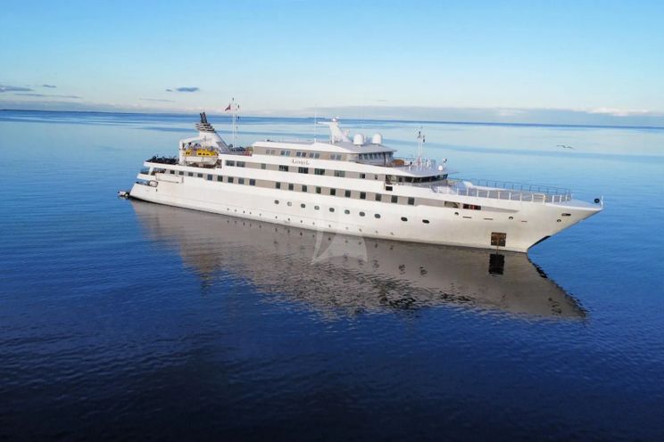 Charter Yacht LAUREN L - Cassens Werft 90m - 20 Cabins - Monaco - Maldives - Greece