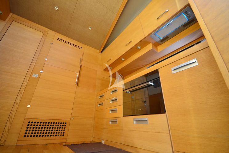 Charter Yacht LAYLA - Aicon 62SL - 3 Cabins - Sicily - Lipari - Palermo - Aeolian Islands - Italy