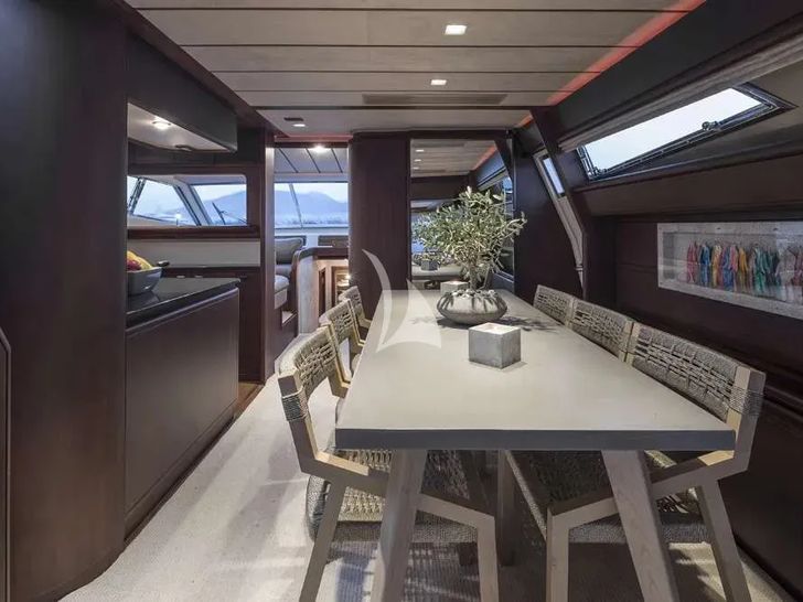 LAZY DAYS Ferretti 80 dining area LAZY DAYS Ferretti 80 dining area
