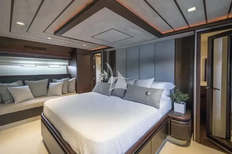 Charter Yacht LAZY DAYS - Ferretti 80 - 4 Cabins - Athens - Mykonos - Paros - Cyclades - Greece