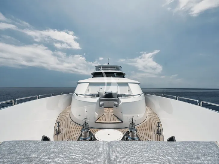 LEGACY Westport 112 - foredeck shot LEGACY Westport 112 - foredeck shot