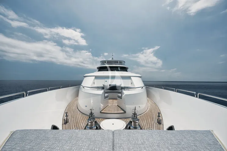 Charter Yacht LEGACY - Westport 112 - 3 Cabins - Nassau - Exumas - Bahamas