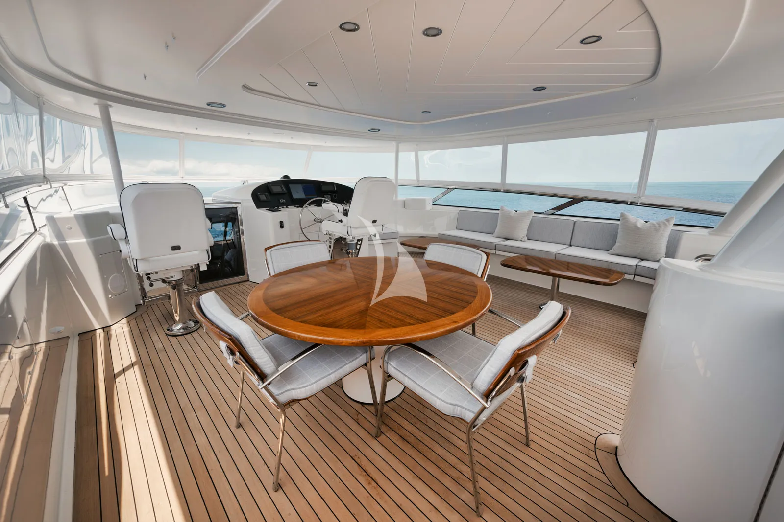 LEGACY Westport 112 - sundeck alfresco dining area