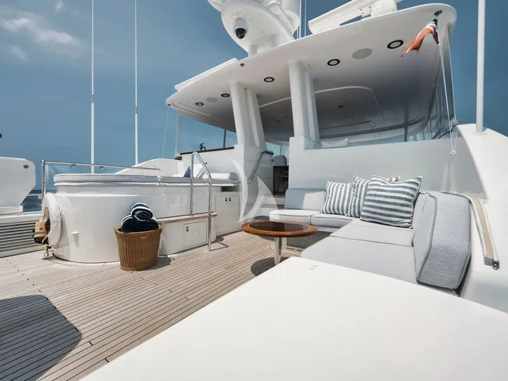 LEGACY Westport 112 - sundeck lounge LEGACY Westport 112 - sundeck lounge