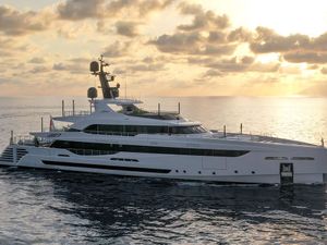 LEL- Rossinavi 50m - 6 Cabins - Naples - Sicily - French Riviera - Italian Riviera - Corsica - Sardinia LEL- Rossinavi 50m - 6 Cabins - Naples - Sicily - French Riviera - Italian Riviera - Corsica - Sardinia