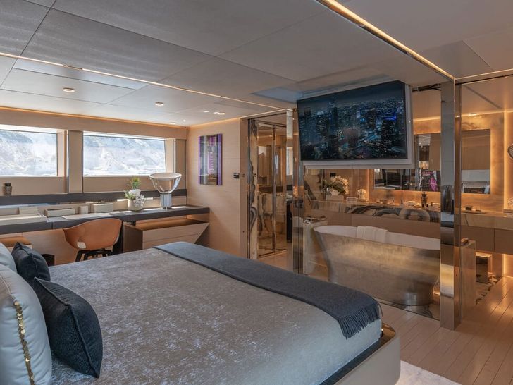 LEL Rossinavi 50m master stateroom LEL Rossinavi 50m master stateroom