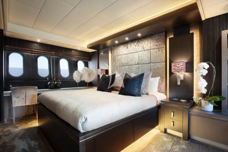 Charter Yacht LEOPARD - Leopard Arno 34m - 5 Cabins - Cannes - St Tropez - Nice - Antibes - French Riviera