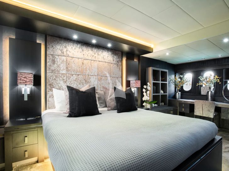 LEOPARD Leopard 34m - VIP cabin 3 LEOPARD Leopard 34m - VIP cabin 3