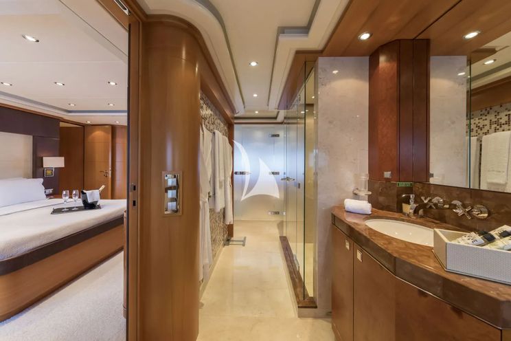 Charter Yacht L`EQUINOX - Heesen 3700 - 5 Cabins - Athens - Mykonos - Paros - Cyclades - Greece