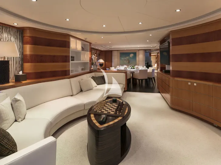 L`EQUINOX Heesen 37m - saloon L`EQUINOX Heesen 37m - saloon