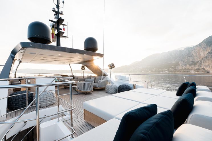 Charter Yacht LES BRUXELLOIS - Sanlorenzo SD126 - 5 Cabins - Cannes - St. Tropez - Nice - Antibes - Monaco - French Riviera