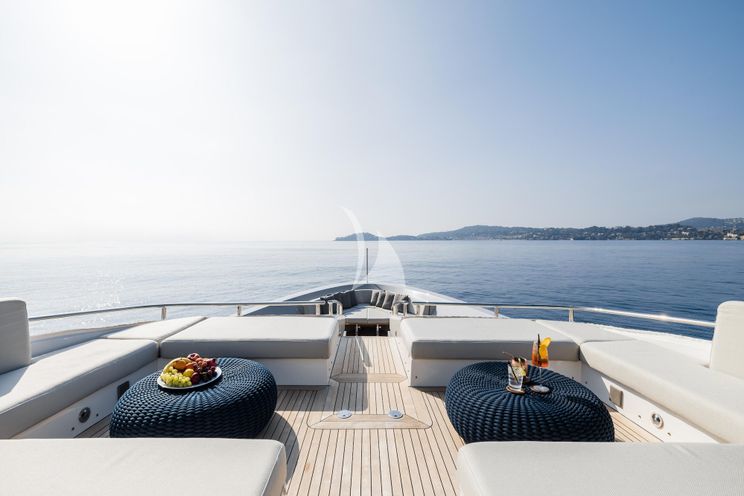 Charter Yacht LES BRUXELLOIS - Sanlorenzo SD126 - 5 Cabins - Cannes - St. Tropez - Nice - Antibes - Monaco - French Riviera