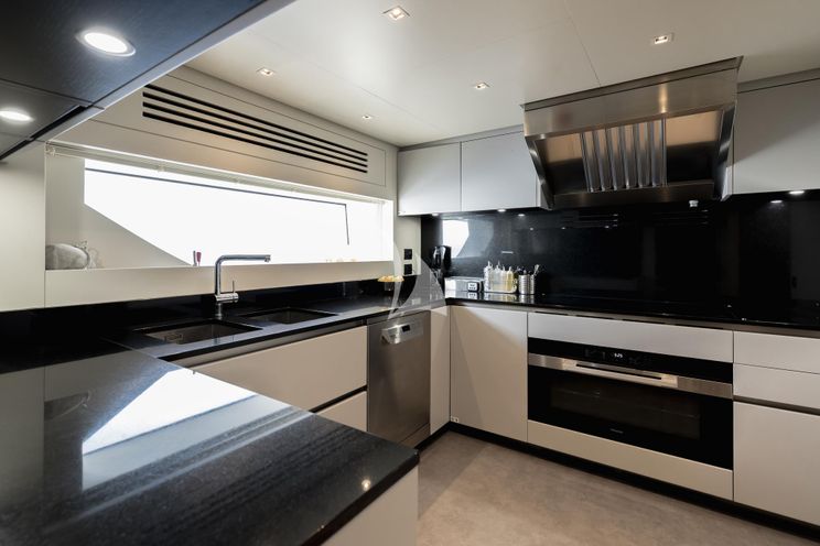 Charter Yacht LES BRUXELLOIS - Sanlorenzo SD126 - 5 Cabins - Cannes - St. Tropez - Nice - Antibes - Monaco - French Riviera