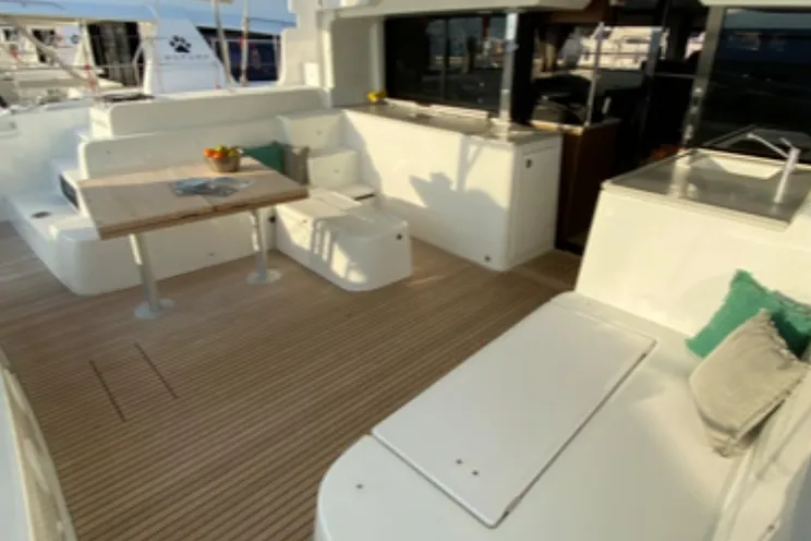 Charter Yacht LES JUMEAUX - Lagoon 46 - 3 Cabins - St Raphael - Cannes - St Tropez - Nice - Antibes - Monaco - French Riviera