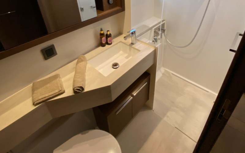 Charter Yacht LES JUMEAUX - Lagoon 46 - 3 Cabins - St Raphael - Cannes - St Tropez - Nice - Antibes - Monaco - French Riviera