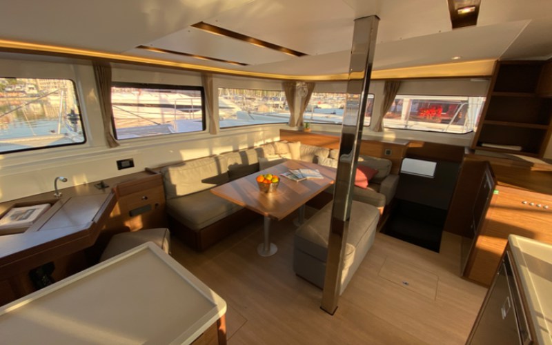 Charter Yacht LES JUMEAUX - Lagoon 46 - 3 Cabins - St Raphael - Cannes - St Tropez - Nice - Antibes - Monaco - French Riviera