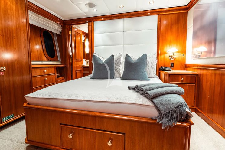 Charter Yacht LEVERAGE - Palmer Johnson 125 - Nassau - Exumas - Bahamas