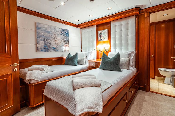 Charter Yacht LEVERAGE - Palmer Johnson 125 - Nassau - Exumas - Bahamas