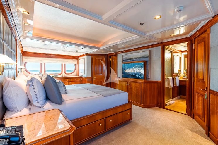 Charter Yacht LEVERAGE - Palmer Johnson 125 - Nassau - Exumas - Bahamas