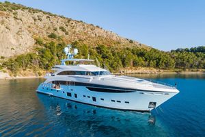 LE VERSEAU - Princess 40M - 5 Cabins - Athens - Mykonos - Paros - Cyclades - Greece LE VERSEAU - Princess 40M - 5 Cabins - Athens - Mykonos - Paros - Cyclades - Greece