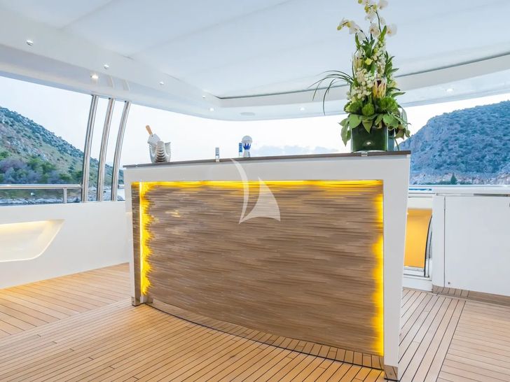 LE VERSEAU Princess 40M - flybridge bar LE VERSEAU Princess 40M - flybridge bar