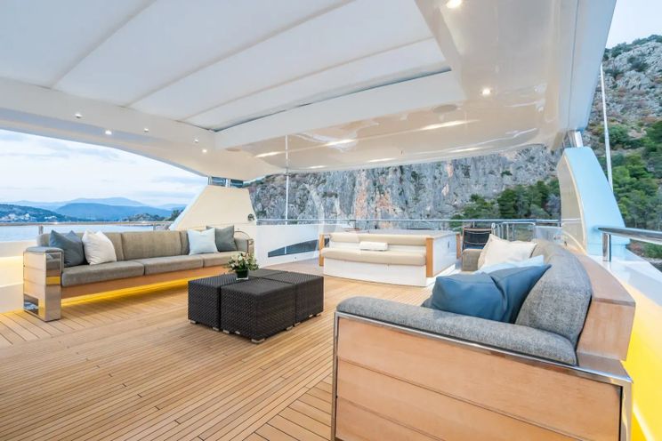 Charter Yacht LE VERSEAU - Princess 40M - 5 Cabins - Athens - Mykonos - Paros - Cyclades - Greece