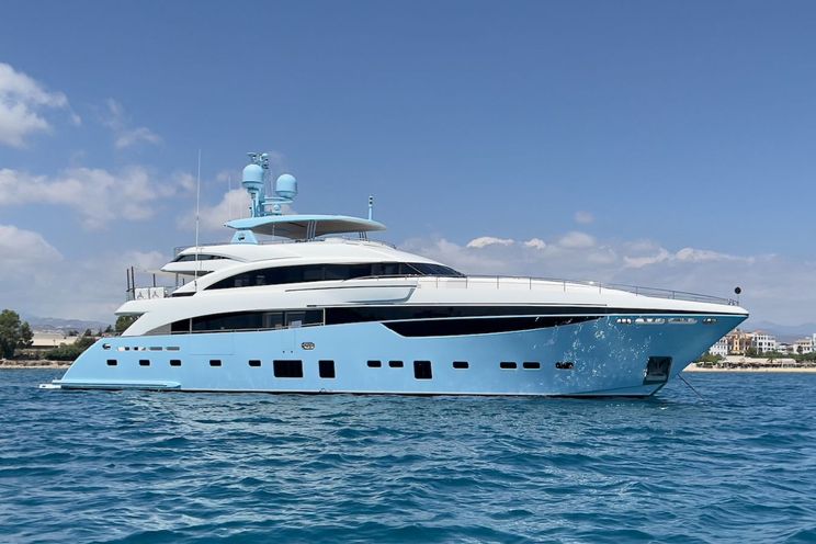 Charter Yacht LE VERSEAU - Princess 40m - 5 Cabins - Naples - Capri - Positano - Amalfi Coast - Italy