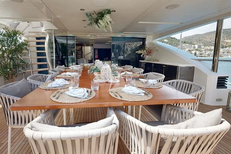 Charter Yacht LE VERSEAU - Princess 40M - 5 Cabins - Athens - Mykonos - Paros - Cyclades - Greece