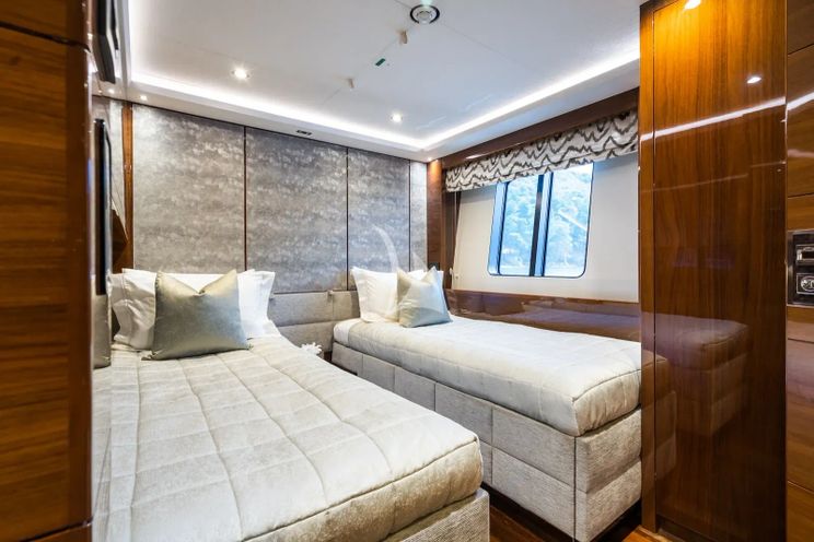 Charter Yacht LE VERSEAU - Princess 40M - 5 Cabins - Athens - Mykonos - Paros - Cyclades - Greece