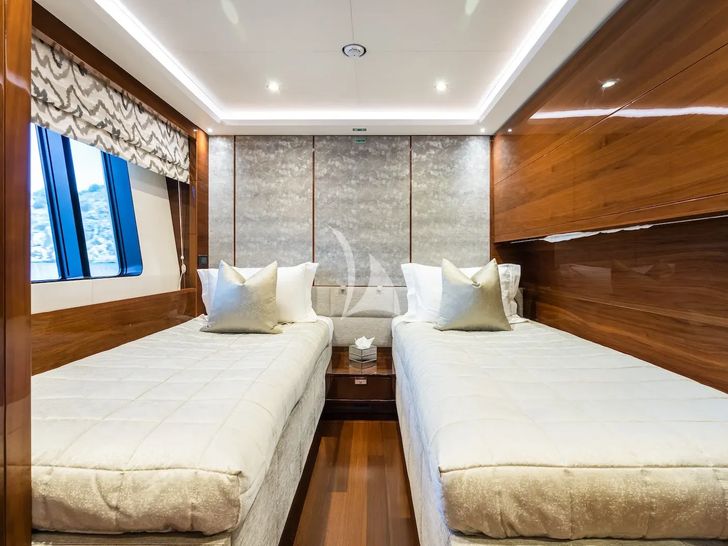 LE VERSEAU Princess 40M - twin cabin 2 LE VERSEAU Princess 40M - twin cabin 2