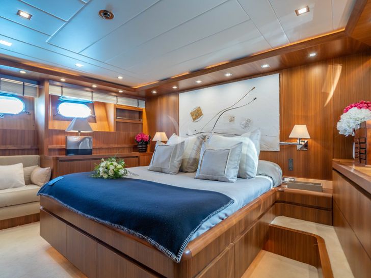 LEX Maiora 24S - VIP cabin 1 LEX Maiora 24S - VIP cabin 1
