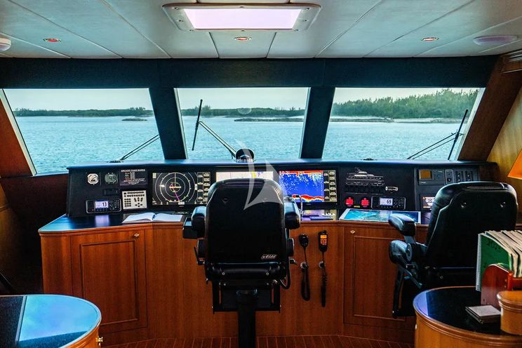 Charter Yacht LEXINGTON - Horizon 25m - 4 Cabins - Nassau - Exumas - Bahamas