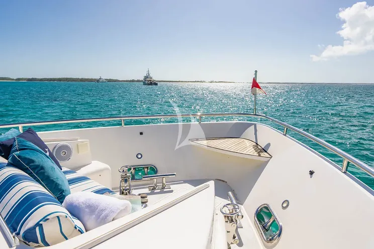 Charter Yacht LEXINGTON - Horizon 25m - 4 Cabins - Nassau - Exumas - Bahamas