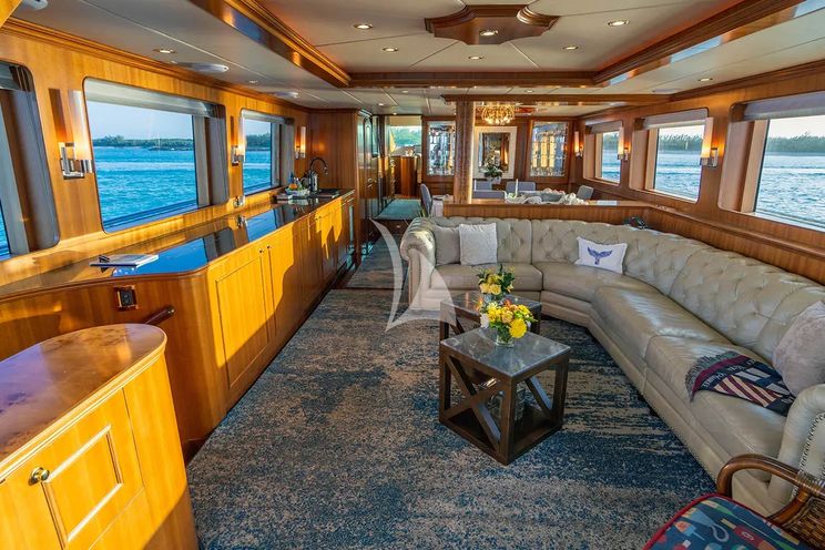 Charter Yacht LEXINGTON - Horizon 25m - 4 Cabins - Nassau - Exumas - Bahamas