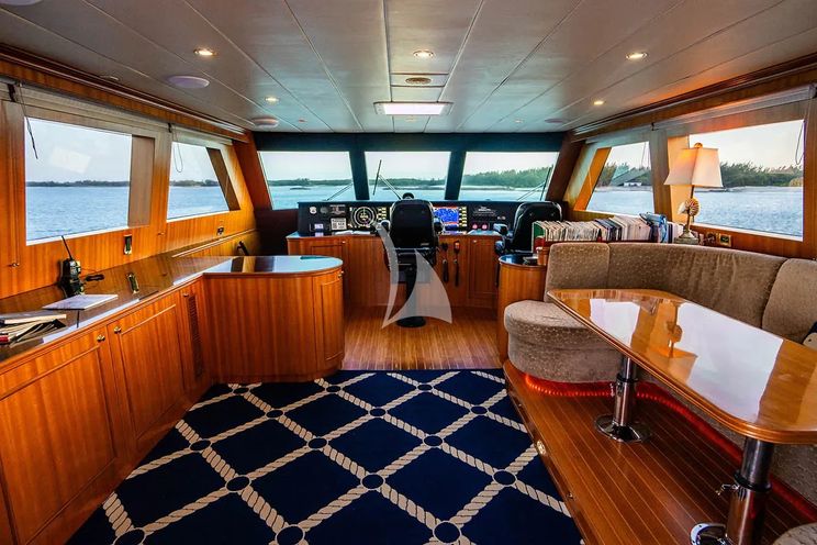 Charter Yacht LEXINGTON - Horizon 25m - 4 Cabins - Nassau - Exumas - Bahamas