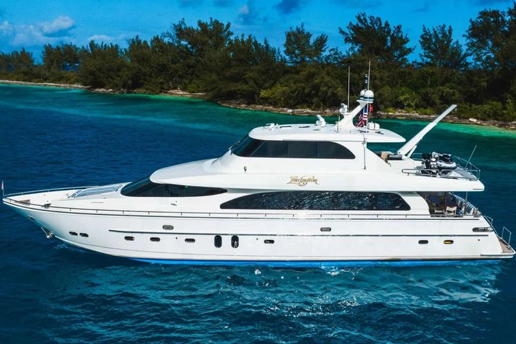 Charter Yacht LEXINGTON - Horizon 25m - 4 Cabins - Nassau - Exumas - Bahamas