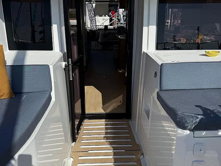 LIBERA Bali 5.2 - interior access from the foredeck LIBERA Bali 5.2 - interior access from the foredeck