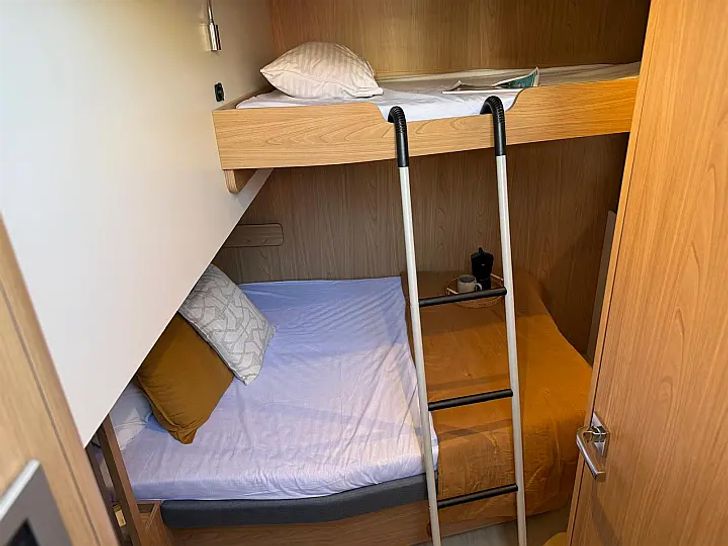 LIBERA Bali 5.2 - twin cabin LIBERA Bali 5.2 - twin cabin