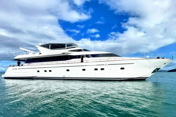 Charter Yacht LIBERTE IV - Falcon 100 - 4 Cabins - Nadi - Yasawa - Malolo - Tavarua - Fiji - New Zealand
