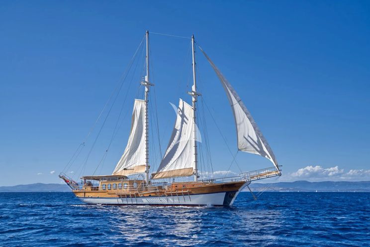 Charter Yacht LIBRA - Gulet 31m - 6 Cabins - Split - Dubrovnik - Hvar - Croatia