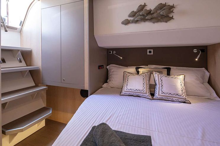 Charter Yacht LICENSE TO CHILL - Bali 5.4 - 5 cabins - Athens