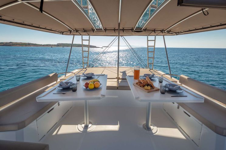 Charter Yacht LICENSE TO CHILL - Bali 5.4 - 5 cabins - Athens