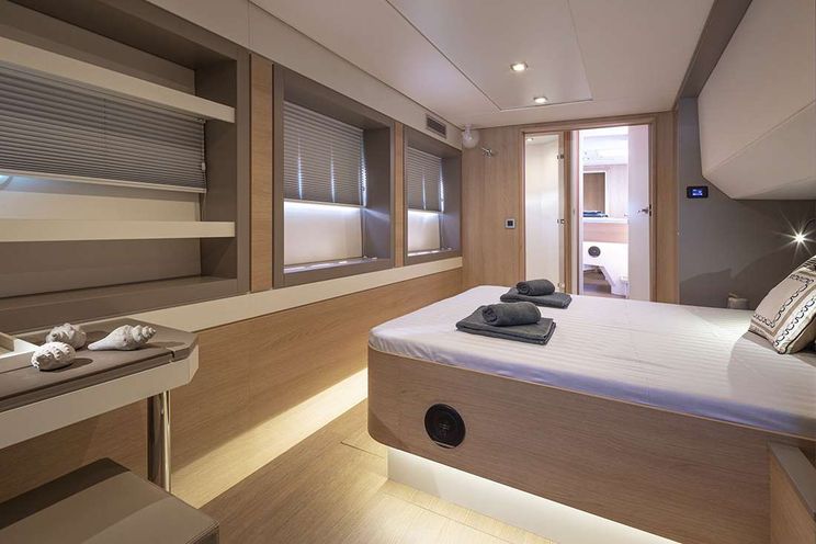 Charter Yacht LICENSE TO CHILL - Bali 5.4 - 5 cabins - Athens