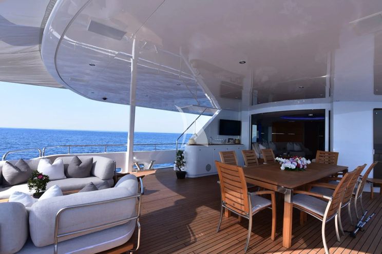 Charter Yacht LIFE SAGA - Heesen Diaship 3850 - 5 Cabins - Porto Cervo - Olbia - Portisco - La Maddalena - Sardinia - Italy